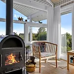 Holiday home Tjarven - 350m From The Sea By Interhome Hejls