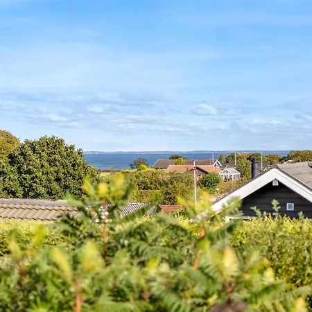 펜션 Tjarven - 350m From The Sea By Interhome *