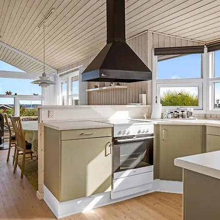 Tjarven - 350m From The Sea By Interhome Hejls
